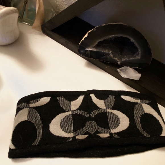 Coach Winter ear warmer/headband - Picture 2 of 3